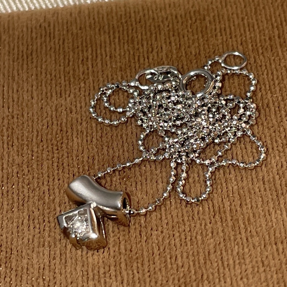 Vintage Solid White Gold 18K Natural Diamond Solitaire Pendant 14K Bead Necklace